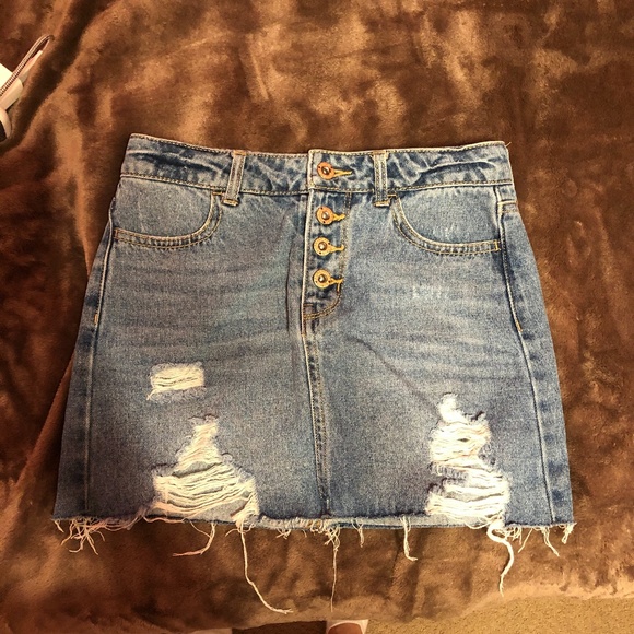 Skirt - Picture 1 of 1